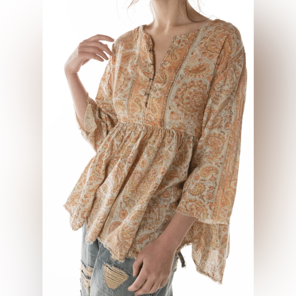 Magnolia Pearl top